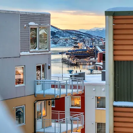 Lights Of Narvik Apartment Exterior photo